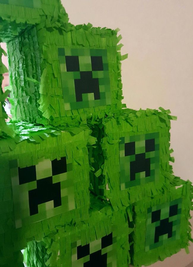 Piñata de Minecraft