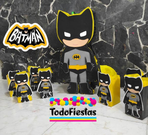 45 Piñatas de Batman 】 videos, fotos, tutoriales y más